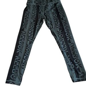 Reebok Kids Gray Patterned Leggings